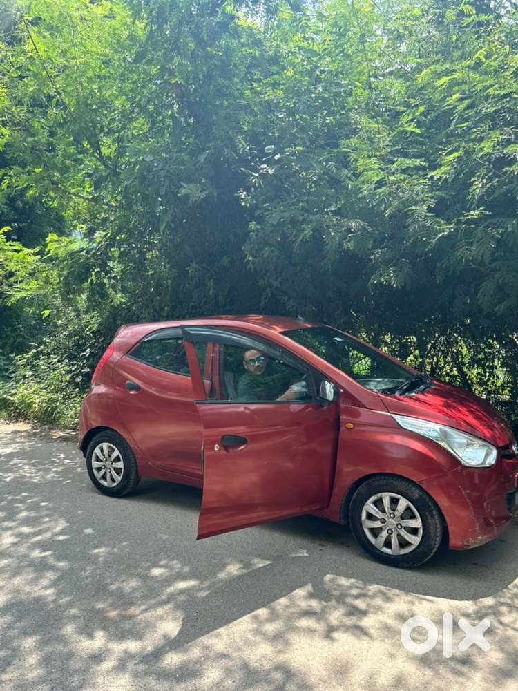 Hyundai Eon Magna Petrol 2012