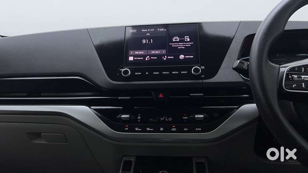 Kia Carens 1.4 Prestige Plus Turbo 7 Str, 2023, Petrol