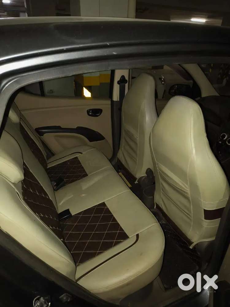 Hyundai I10 Asta 2011 Automatic With Sunroof