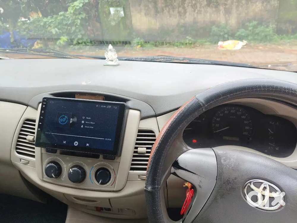 Toyota Innova 2012 Diesel Car