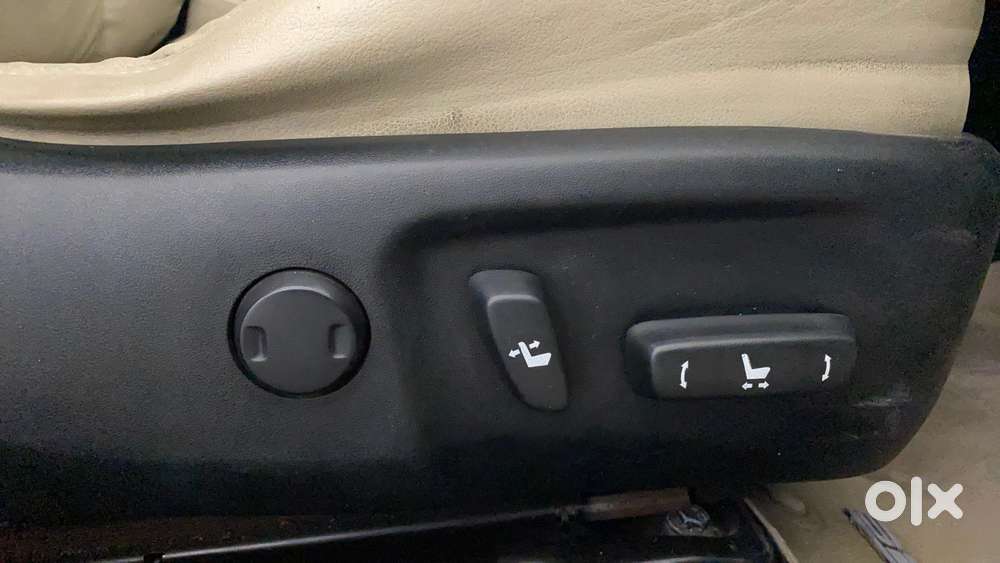 Toyota Corolla Altis 2013-2017 Vl At, 2015, Petrol