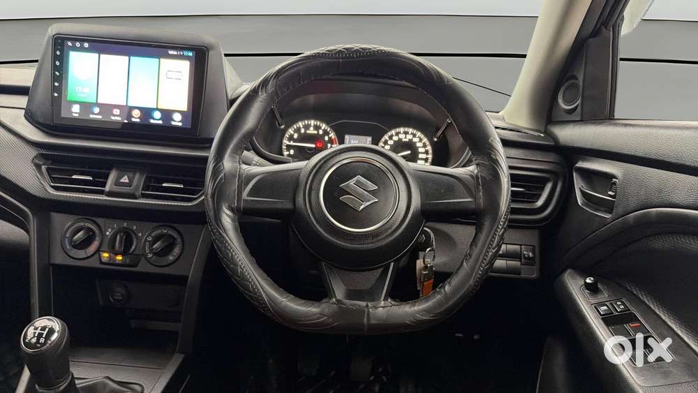 Maruti Suzuki Brezza 1.5 Lxi Smart Hybrid, 2024, Petrol
