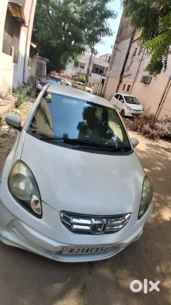 Honda Amaze 2nd Gen 2014 Petrol 188000 Km Driven