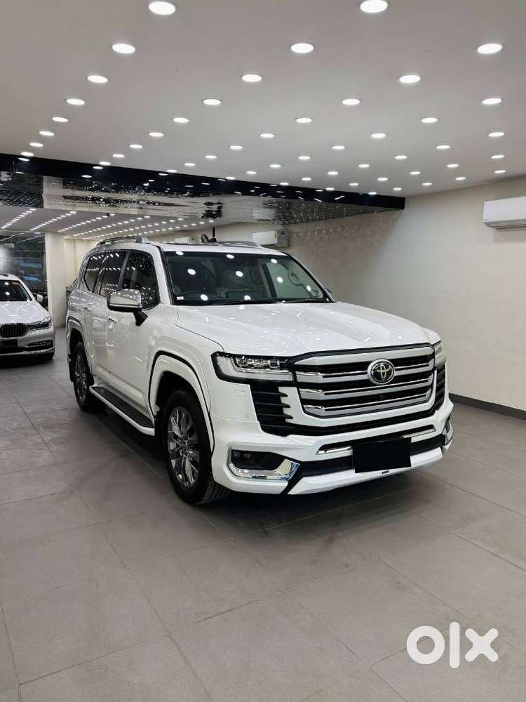 Toyota Land Cruiser ZX petrol, 2025, Petrol - Cars - 1819758995