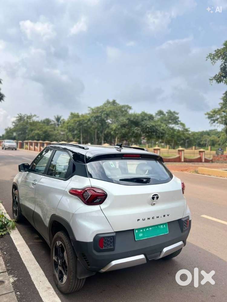 Tata Punch Ev Empowered Plus Lr Ac Fc, 2024, Electric