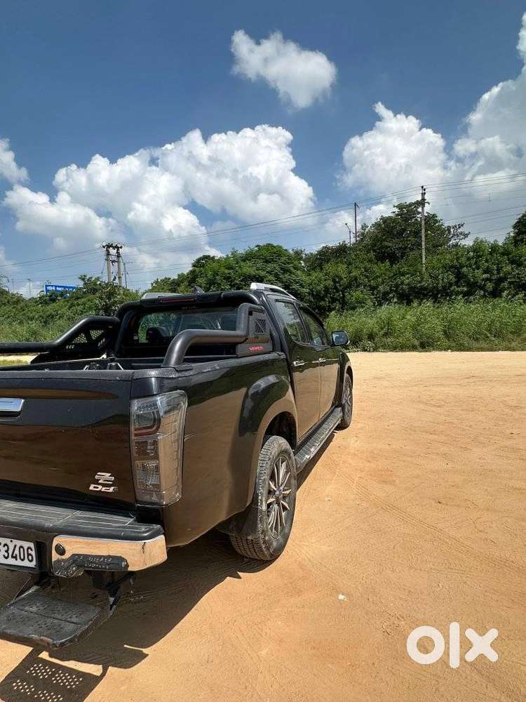 Isuzu V-cross Z Prestige 4x4 At, 2022, Diesel