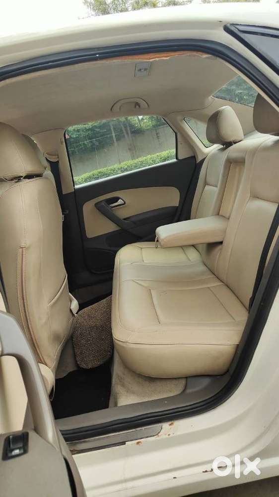 Volkswagen Vento 1.2 Highline Plus At 16 Alloy, 2011, Cng & Hybrids