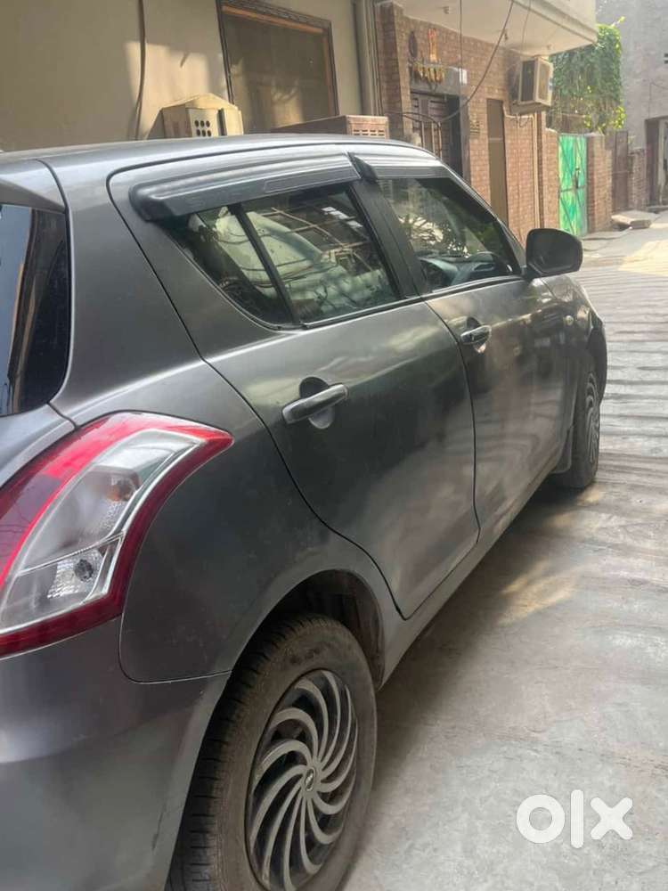 Maruti Suzuki Swift Petrol Manual 2014