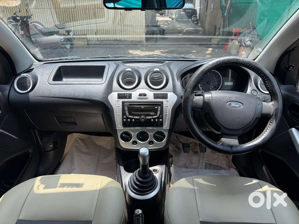 Ford Figo 2010-2012 Petrol Zxi, 2011, Petrol