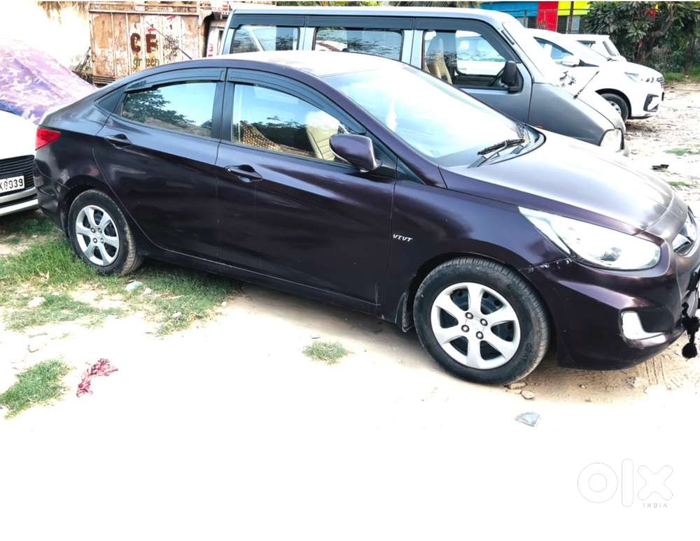 Hyundai Fluidic Verna 2013