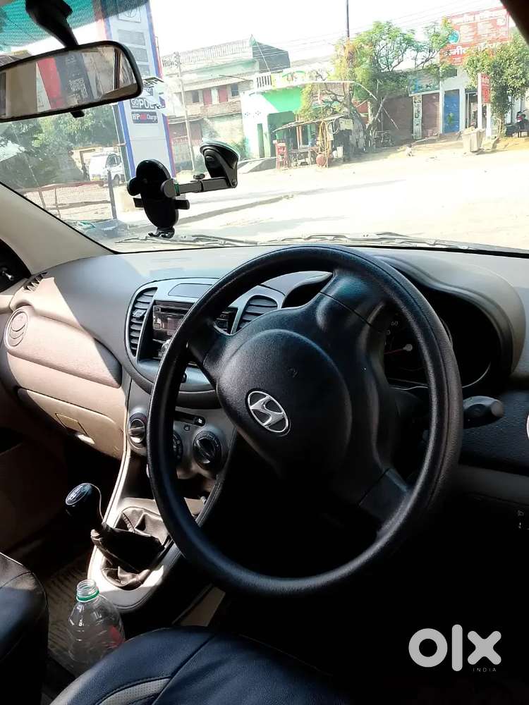 Hyundai Grand I10 2031 Petrol 90070 Km Driven
