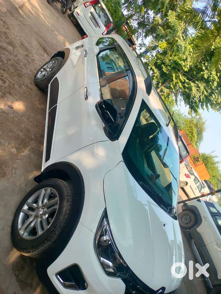 Renault Triber 2023 Cng & Hybrids Well Maintained