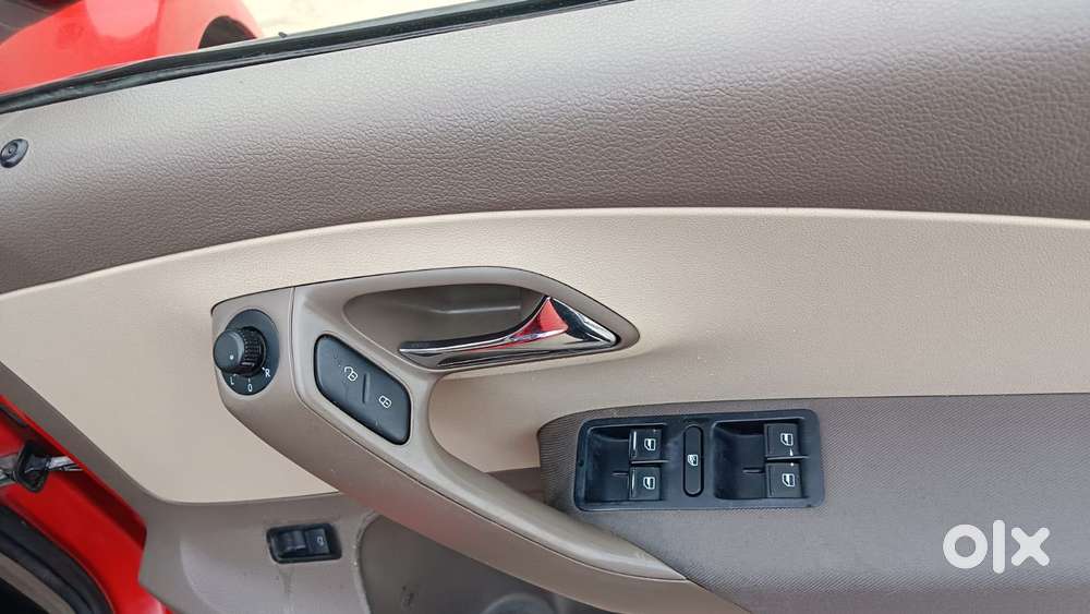 Skoda Rapid 1.5 Tdi Ambition Plus, 2015, Diesel