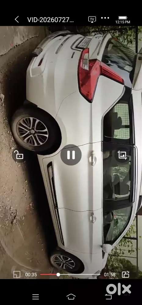 Maruti Suzuki Ertiga Vxi 2025