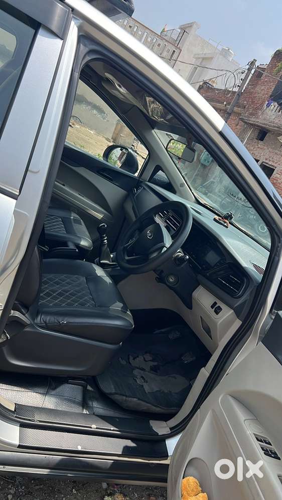 Mahindra Marazzo Diesel 2019