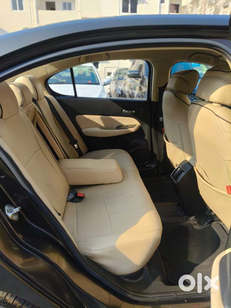 Honda City 1.5 V 5th Gen I-vtec Mt, 2021