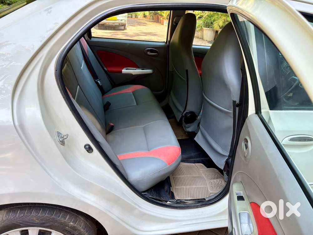 Toyota Etios 2010-2012 Vx, 2011, Petrol