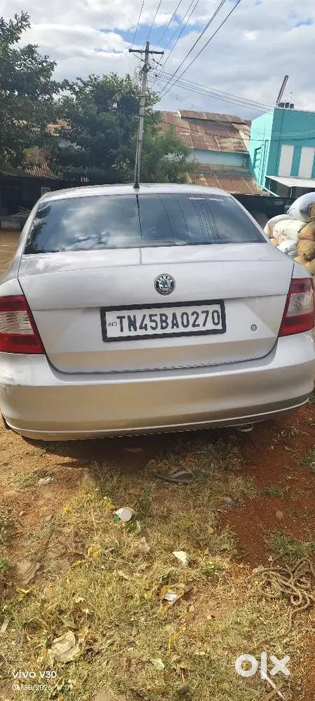 Skoda Rapid Elegance 2012 Diesel Manual