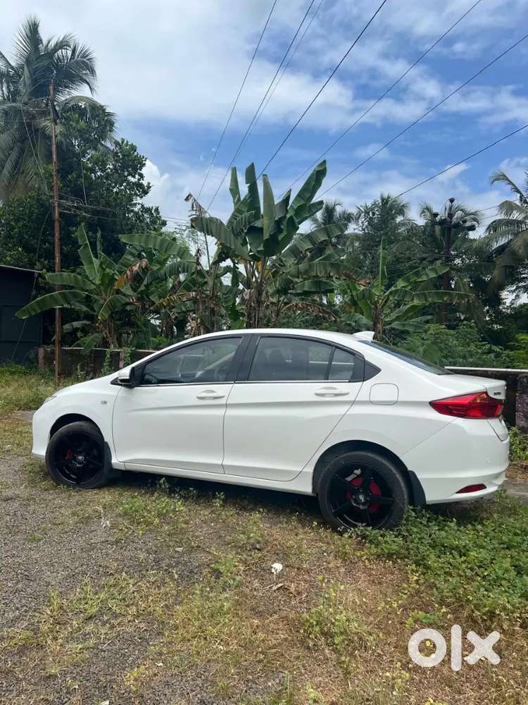 Honda City 2016 Diesel Well Maintained