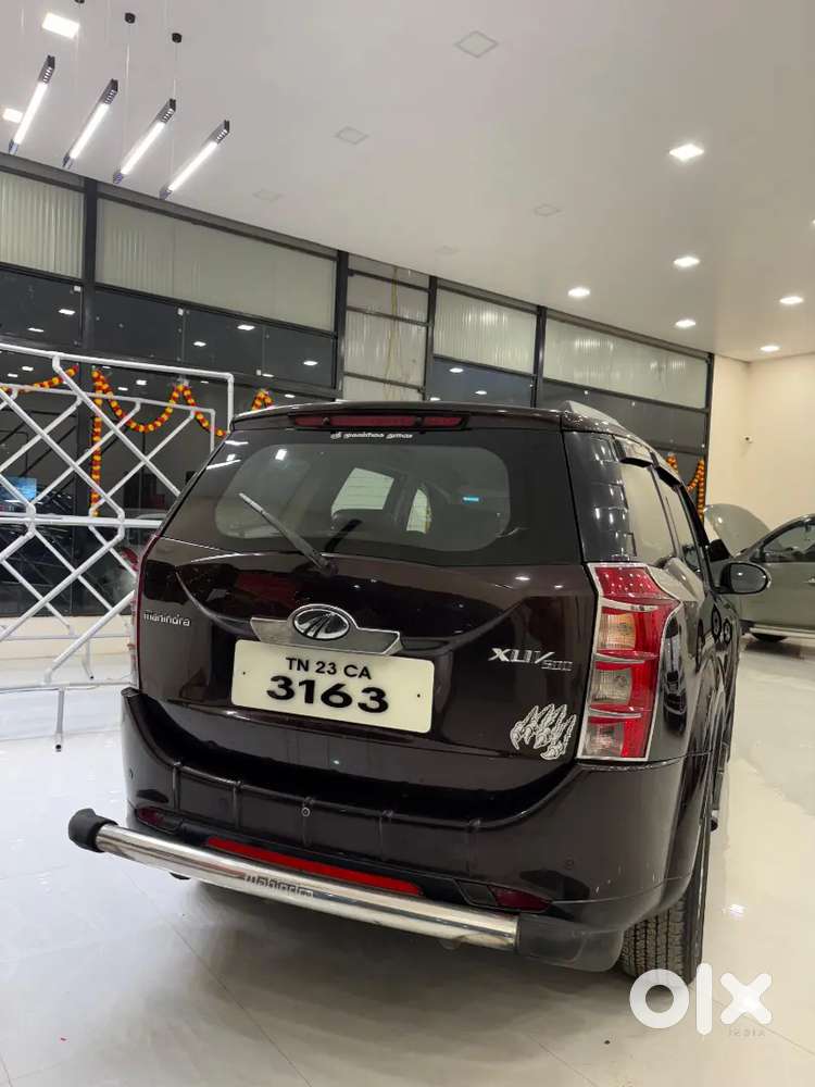 Mahindra Xuv500 2015
