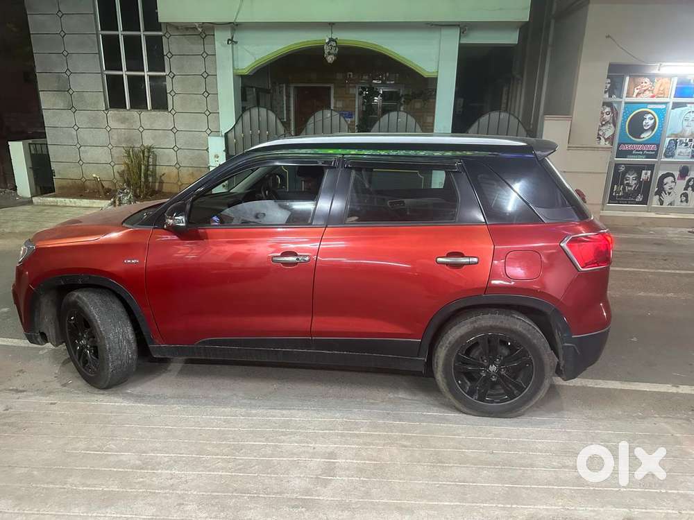 Maruti Suzuki Vitara Brezza Zdi Plus Dual Tone, 2017, Diesel