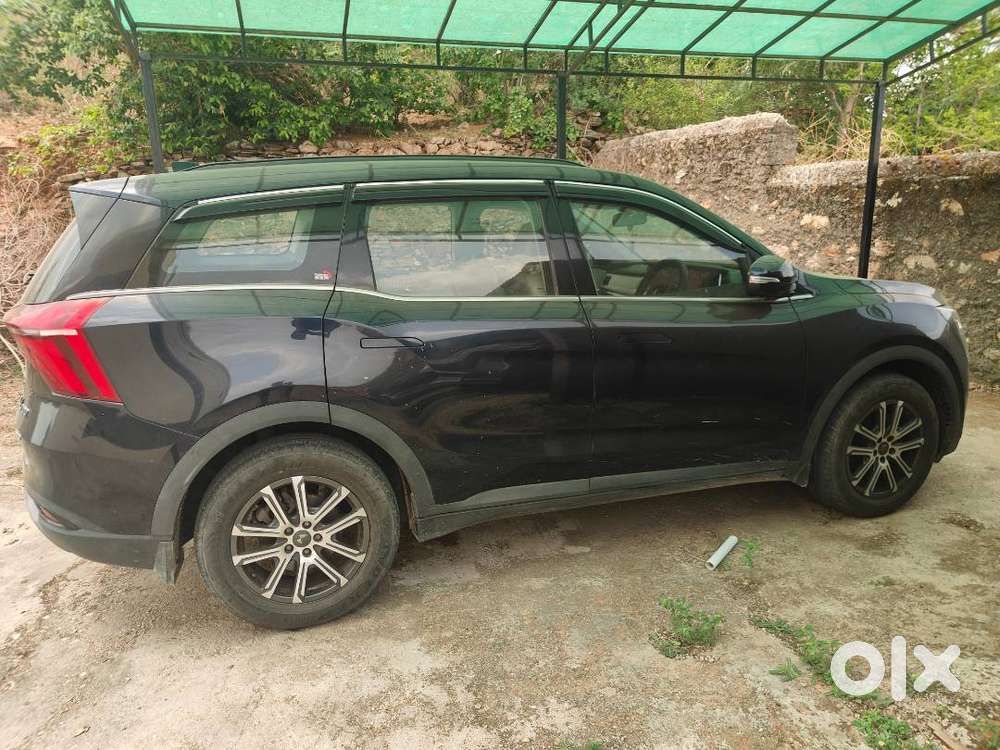 Xuv700 Ax7 7 Seater