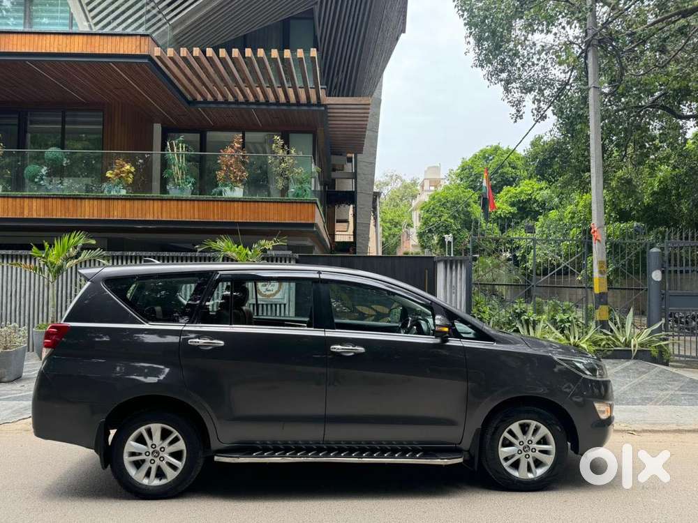 Toyota Innova Crysta [2020-ongoing] 2.4 Vx 7 Str, 2018, Diesel