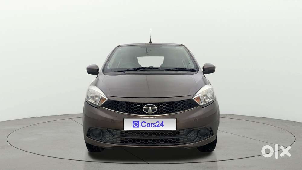 Tata Tiago 1.2 Revotron Xt, 2016, Petrol