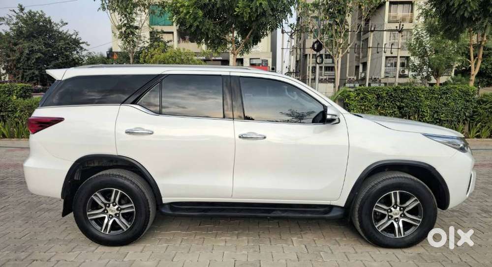 Toyota Fortuner 4x2 At 2.8 Diesel, 2017, Diesel