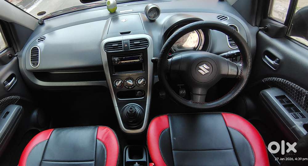 Maruti Suzuki Ritz Vxi, 2012, Petrol