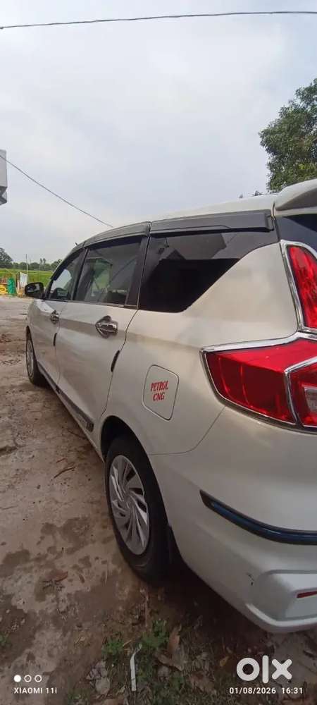 Maruti Suzuki Ertiga Vxi 2023 Cng