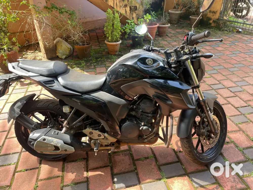 Yamaha FZ-250 CC Motorcycles 1821870050