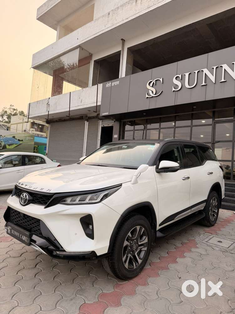 Toyota Fortuner Leader Edition (at), 2021, Diesel