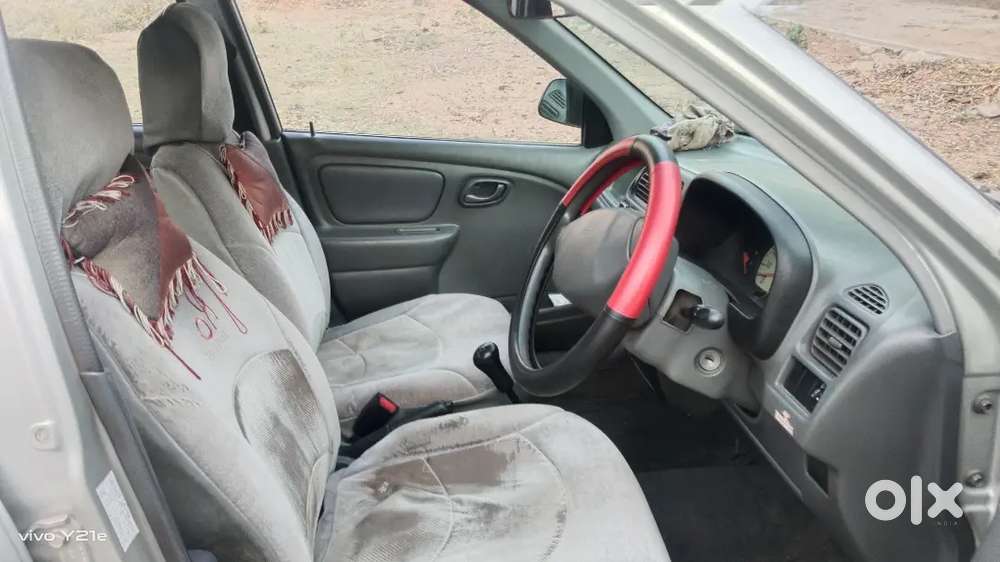 New Lena Hai Is Liye Bech Raha Hu