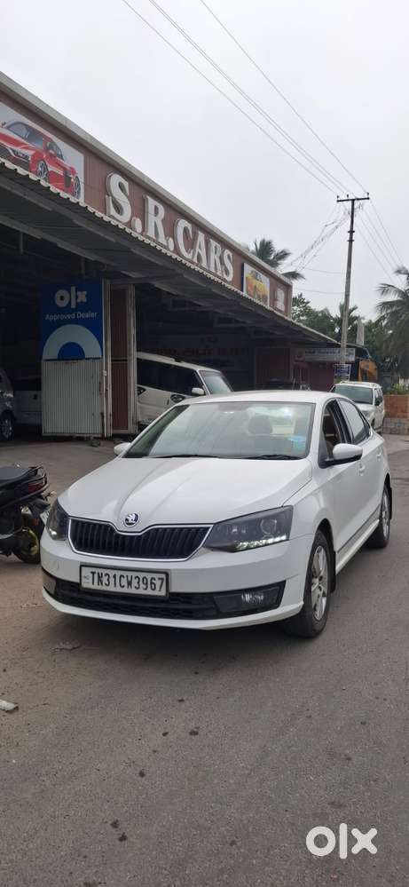 Skoda Rapid 2011-2013 1.6 Mpi Ambition, 2020, Petrol