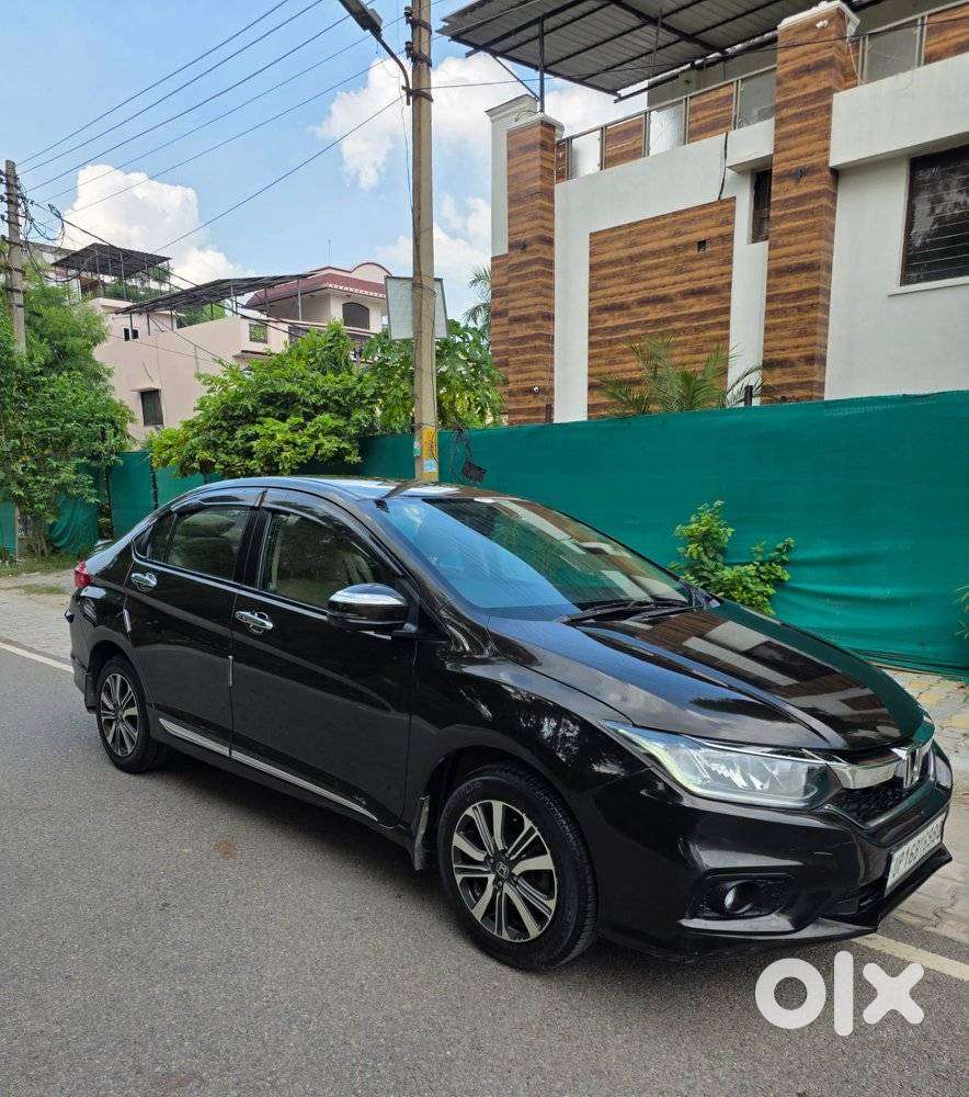 Honda City I-vtec V, 2018, Petrol