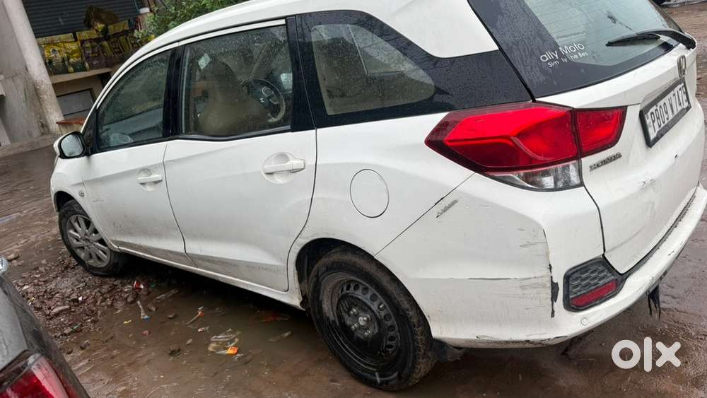 Honda Mobilio Diesel Best Car