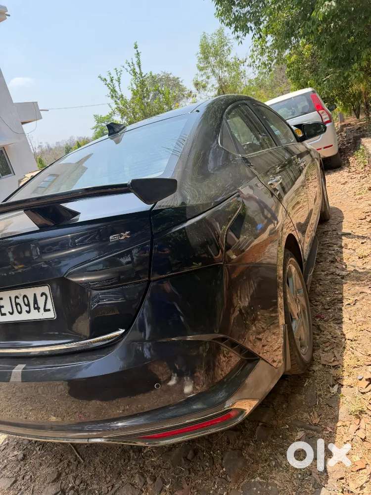 Hyundai Verna Sx 1.5 Petrol Mt  30k Genuine Km  Non-accidental