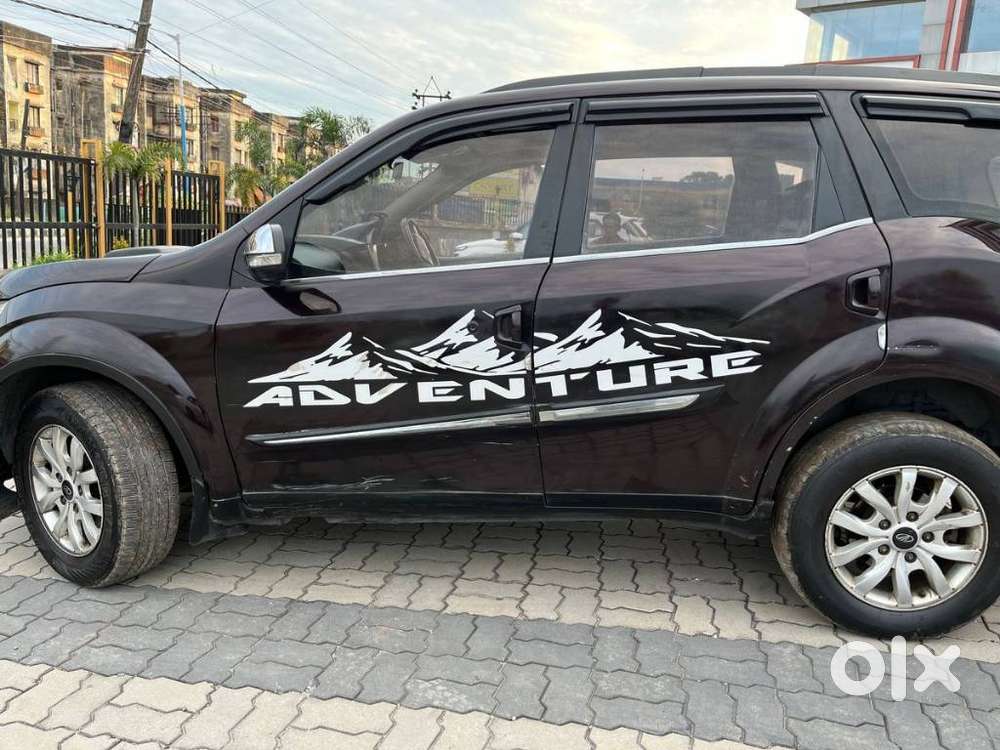 Mahindra Xuv500 2.2 W10 Sportz Edition Mt, 2017, Diesel