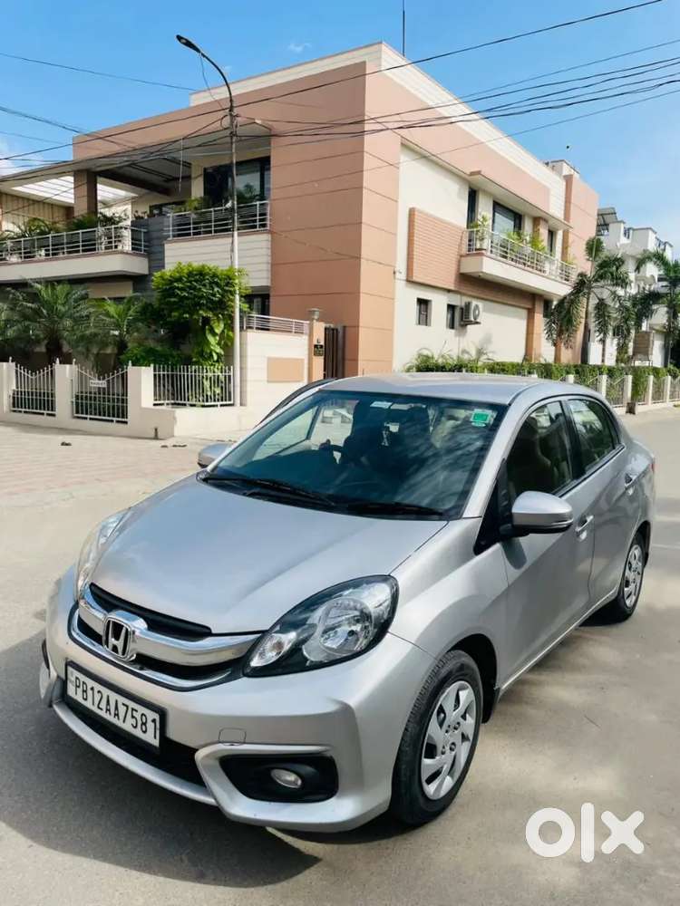 Honda Amaze 2016 Diesel Well Maintained
