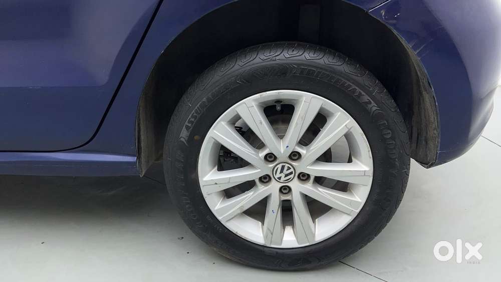 Volkswagen Polo Petrol Highline 1.2l, 2013, Petrol
