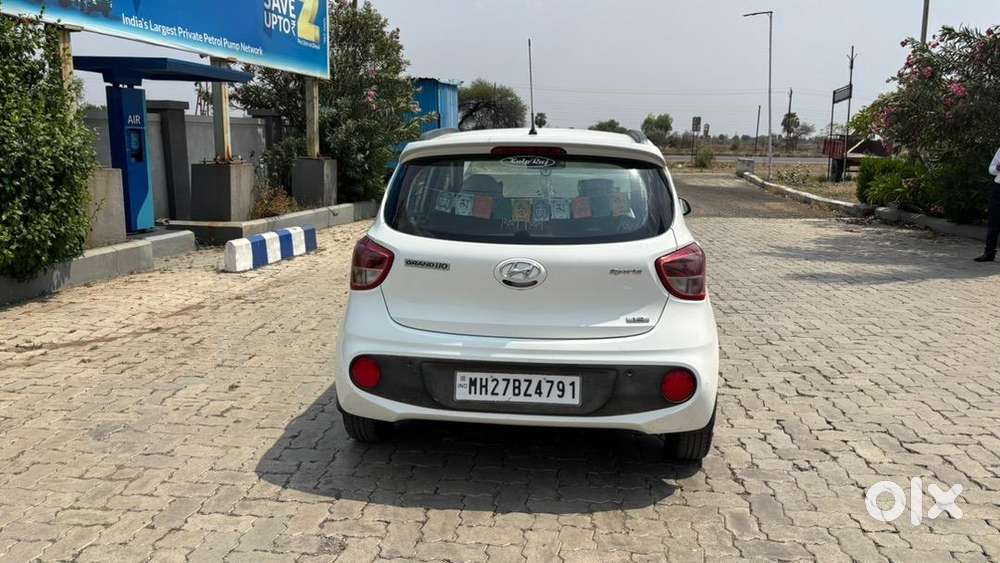 Hyundai Petrol Car 2019