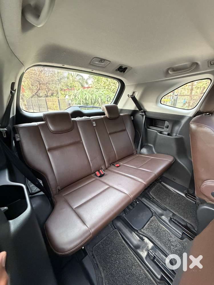 Toyota Innova Hycross 2.0 Zx (o) Hybrid 7 Str, 2023