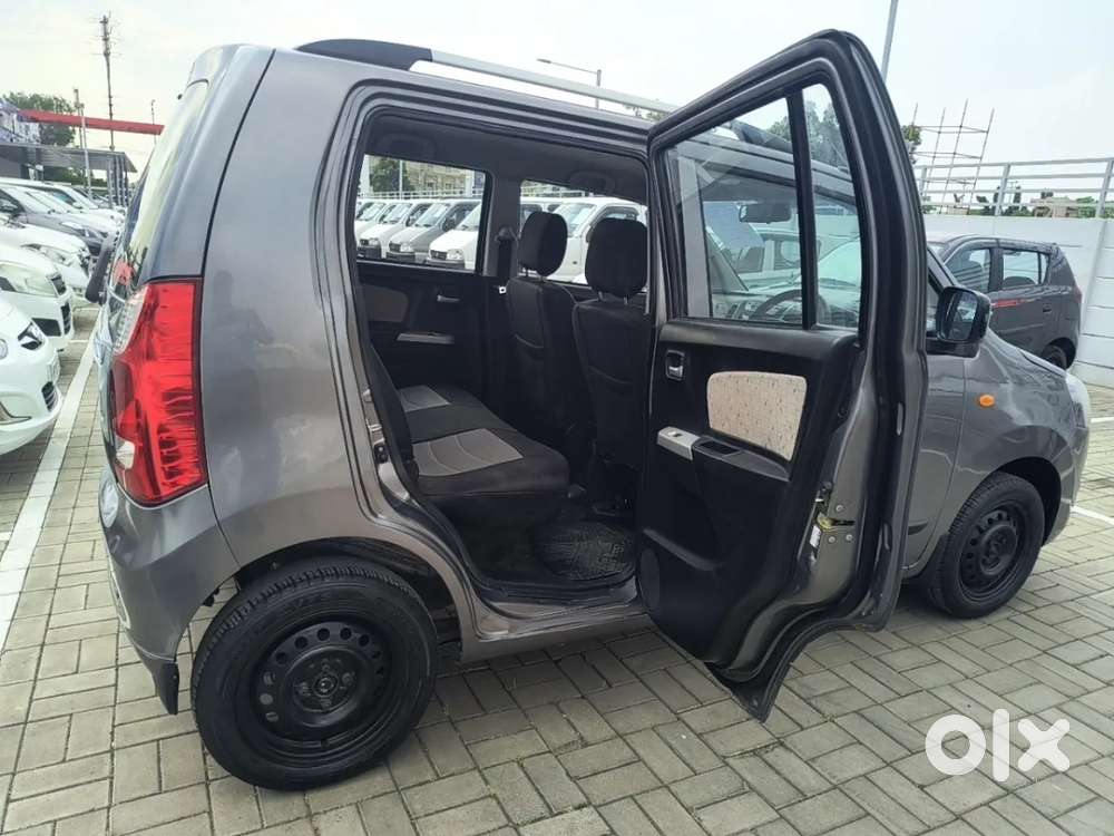 Maruti Suzuki Wagon R Vxi, 2015, Petrol