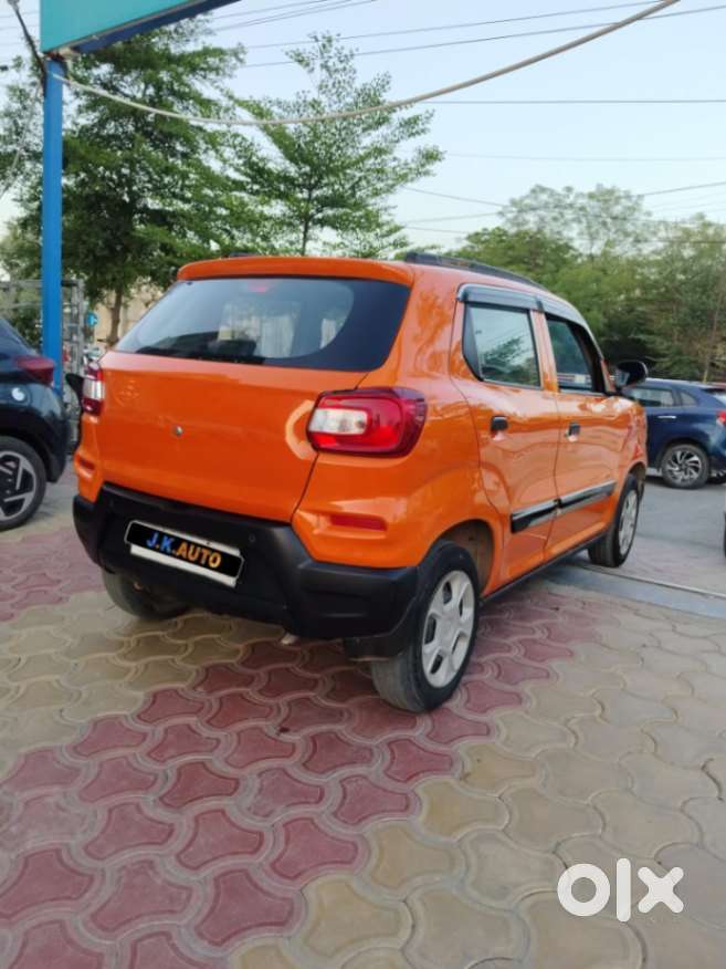 Maruti Suzuki S-presso Vxi, 2022, Petrol