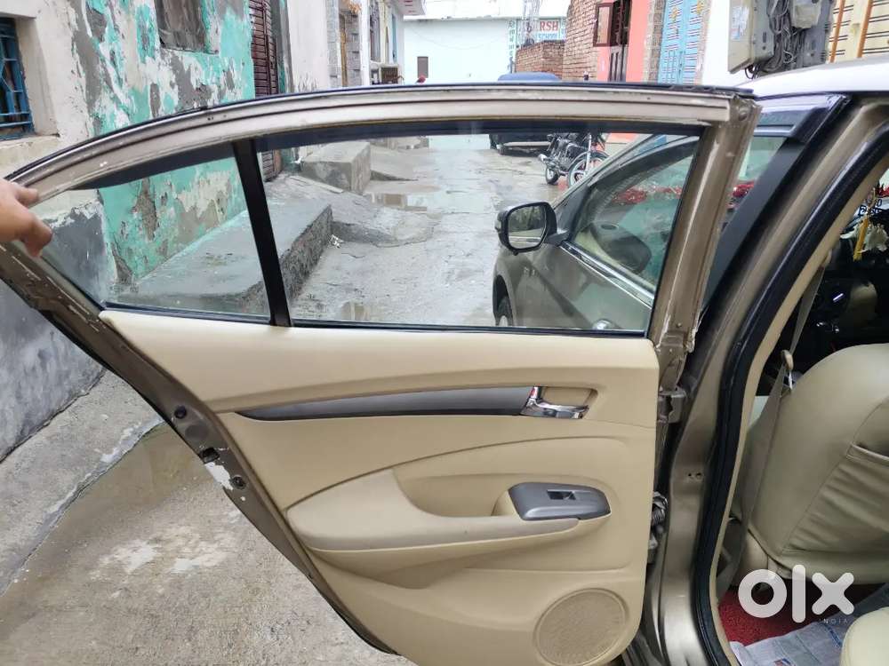 Honda City Petrol 2013 Variant