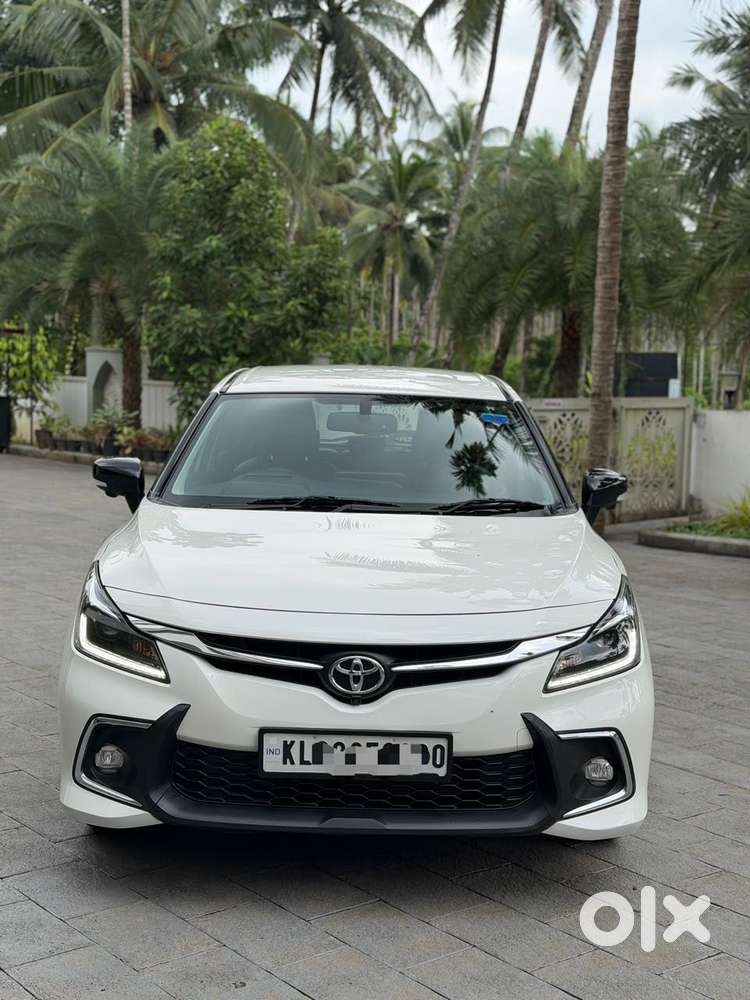 Toyota Glanza 1.2 V, 2025, Petrol