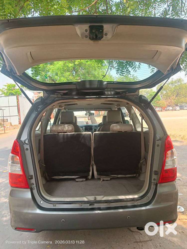 Toyota Innova 2.5 Gx 7 Str Bs-iii, 2013, Diesel