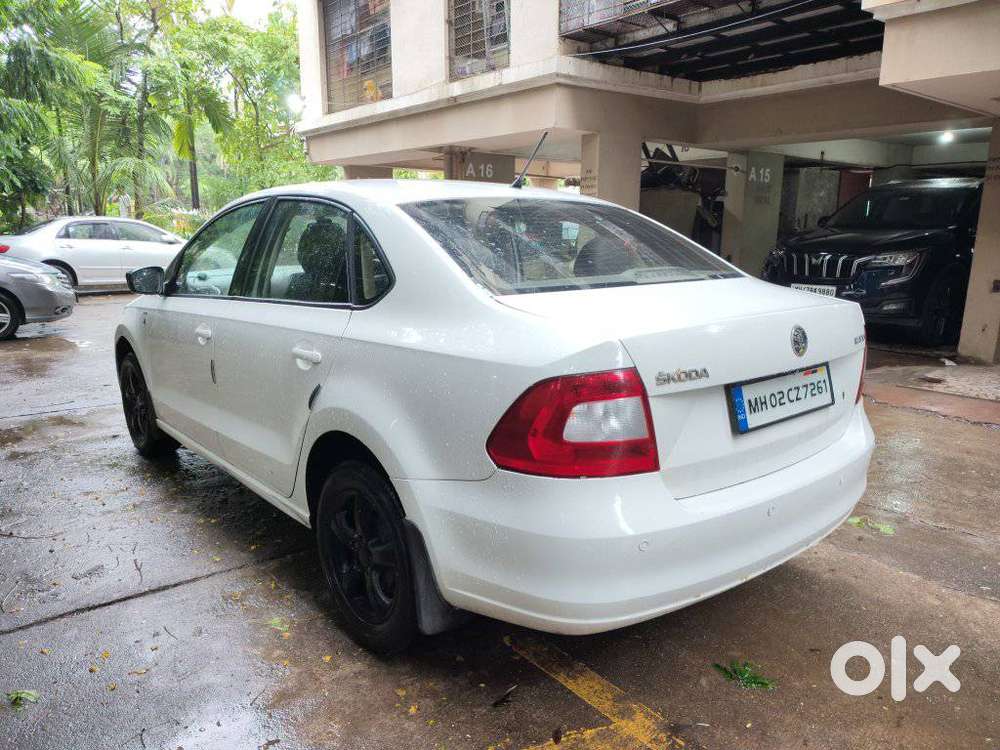 Skoda Rapid Leisure, 2013, Petrol