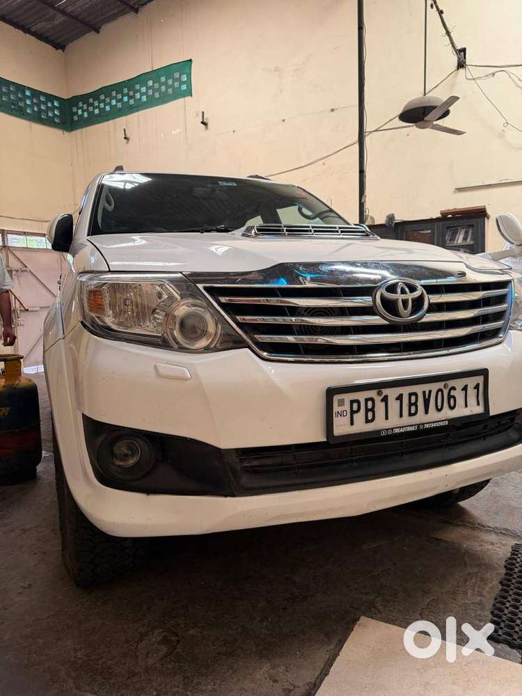 Toyota Fortuner 3.0 Diesel 2015